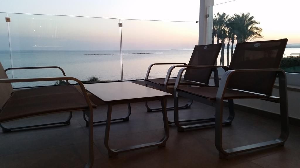 Periyiali Beach Sunset Suite A7 Перволия Екстериор снимка